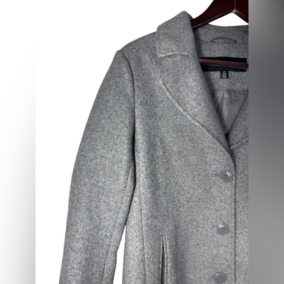 Andrew Marc Women’s Notch Collar 3-Button Coat size Medium - Picture 7 of 16